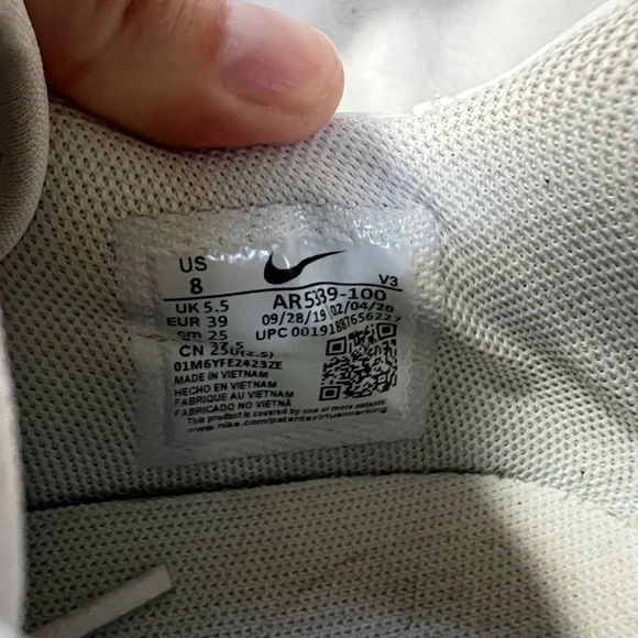 Nike Women's White Air Sneakers - Picture 4 of 4